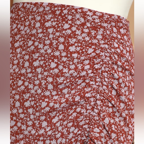 Lush Always Carefree Rust
Brown Floral Print Ruffled Mini
Skirt - Picture 6 of 6